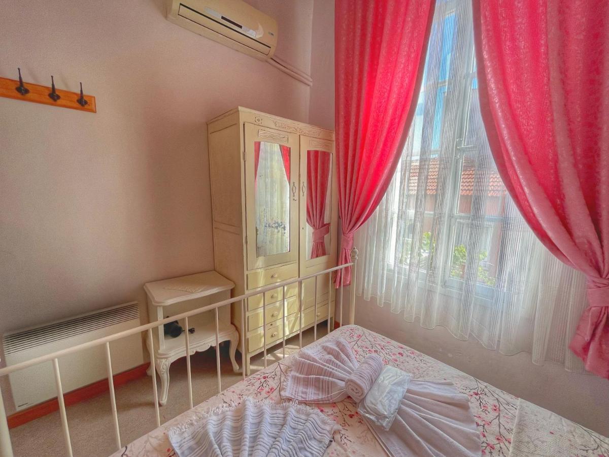 Eolya Konuk Evi Hotel Ayvalik Ngoại thất bức ảnh